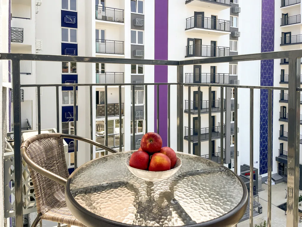 Квартира морент с яркими акцентами в ЖК Фрукты