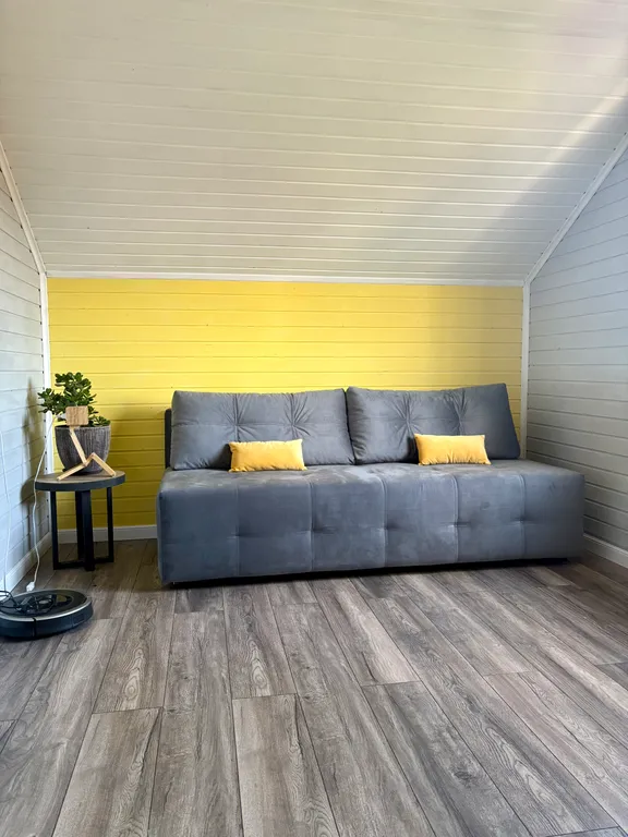 Коттедж Коттедж для семьи на море — Кучугуры