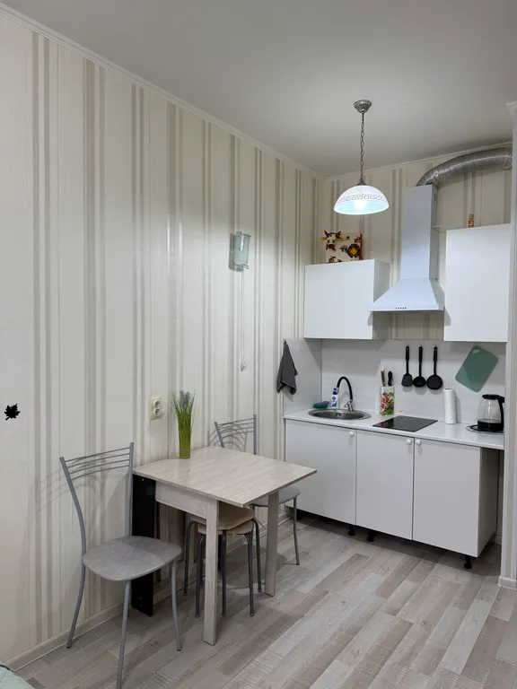 Уютная студия у метро