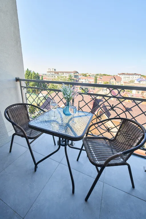 Квартира Квартира Студия с дизайнерским ремонтом и шикарным видом с балкона — Адлер