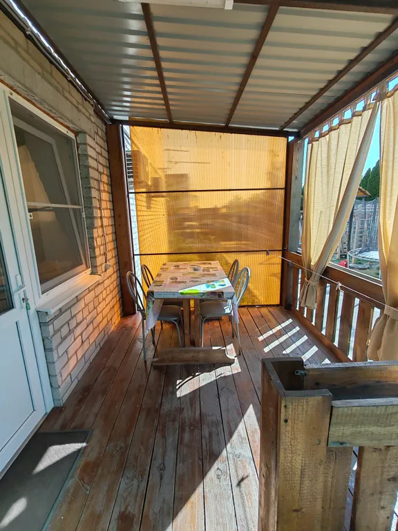 Трехместный номер с верандой