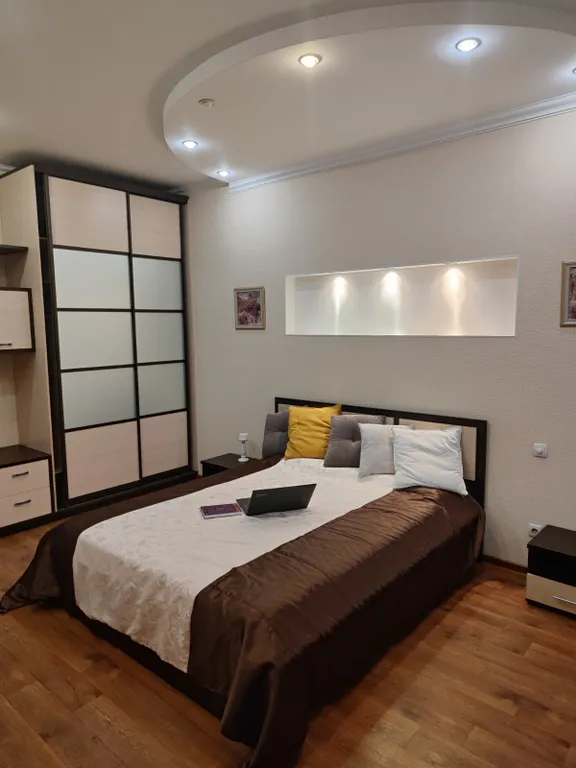 Просторная уютная 2-комнатная квартира у леса и набережной. До 6 человек