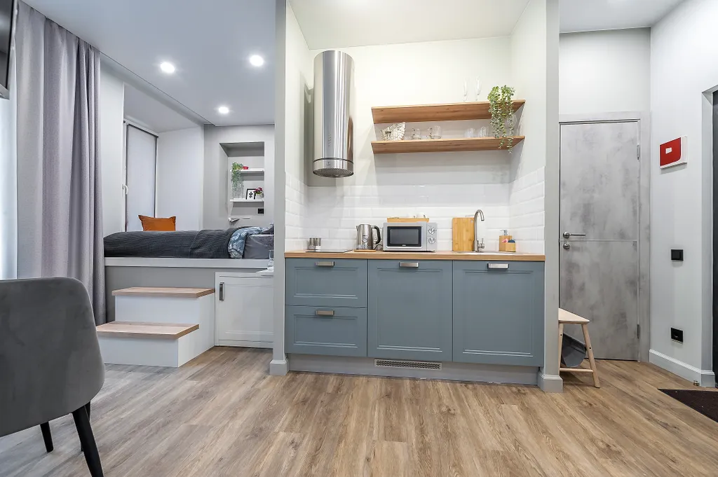 Vosstaniya Square Boutique