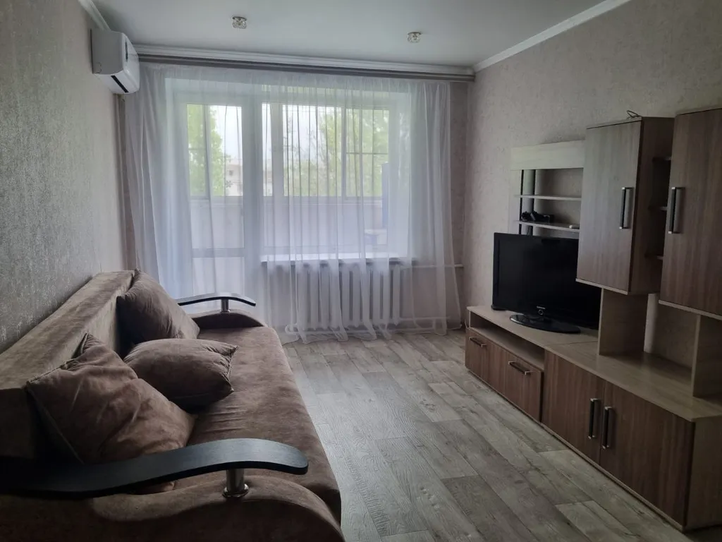 Уютная 1-комнатная квартира в центре города — аренда посуточно в Новочеркасск