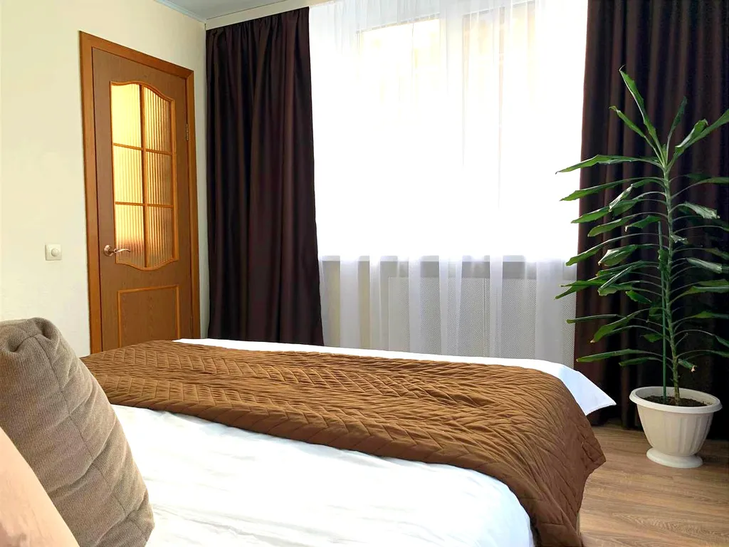 Двухкомнатная квартира с кондиционером в центре города