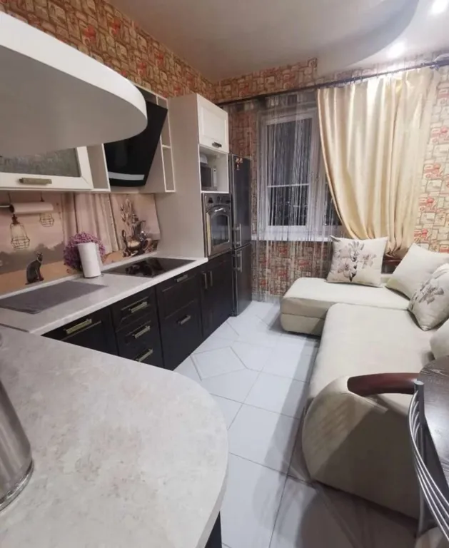 Апартаменты возле ТЦ Аура