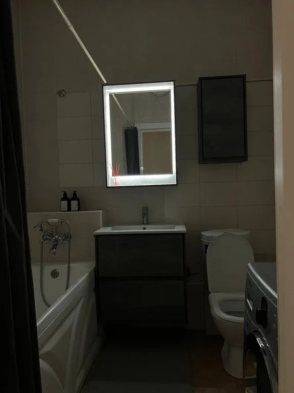 Уютная квартира с панорамными окнами в центре Иннополиса