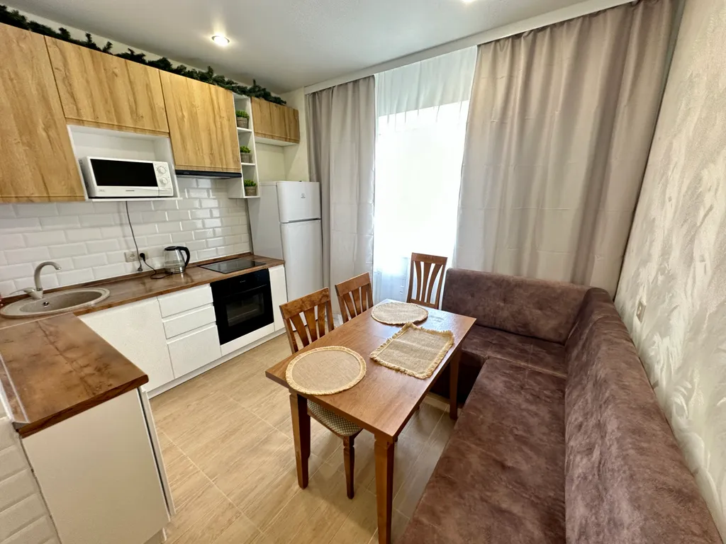 2-комнатная квартира с видом на речку