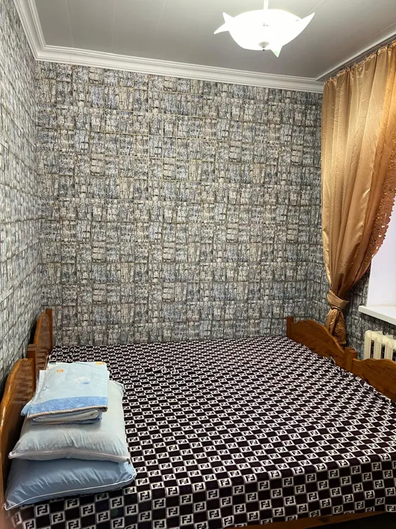 Коттедж Домик под ключ в общем дворе — Анапа