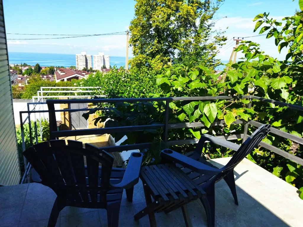 3-комнатная квартира в доме с видом на горы и море