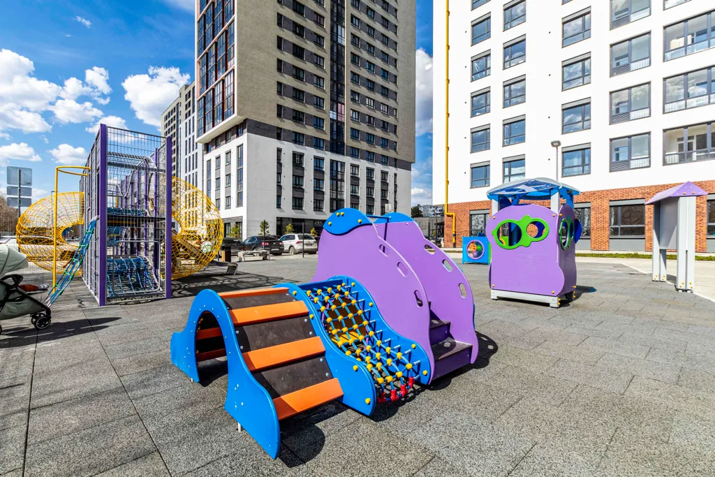 Студия с террасой и лаунж-зоной в центре