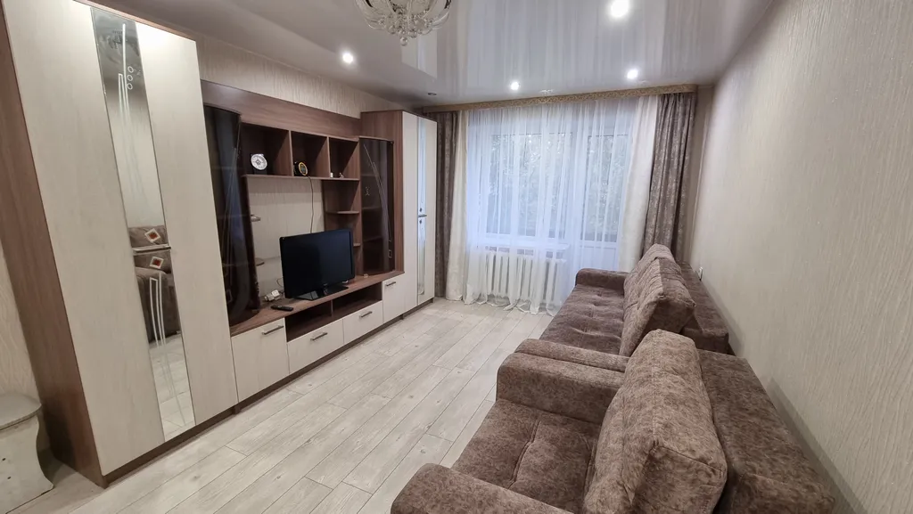 Уютная однокомнатная квартира в центре города — аренда посуточно в Вытегра