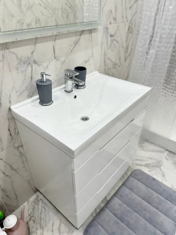 Дом на берегу Каспийского моря