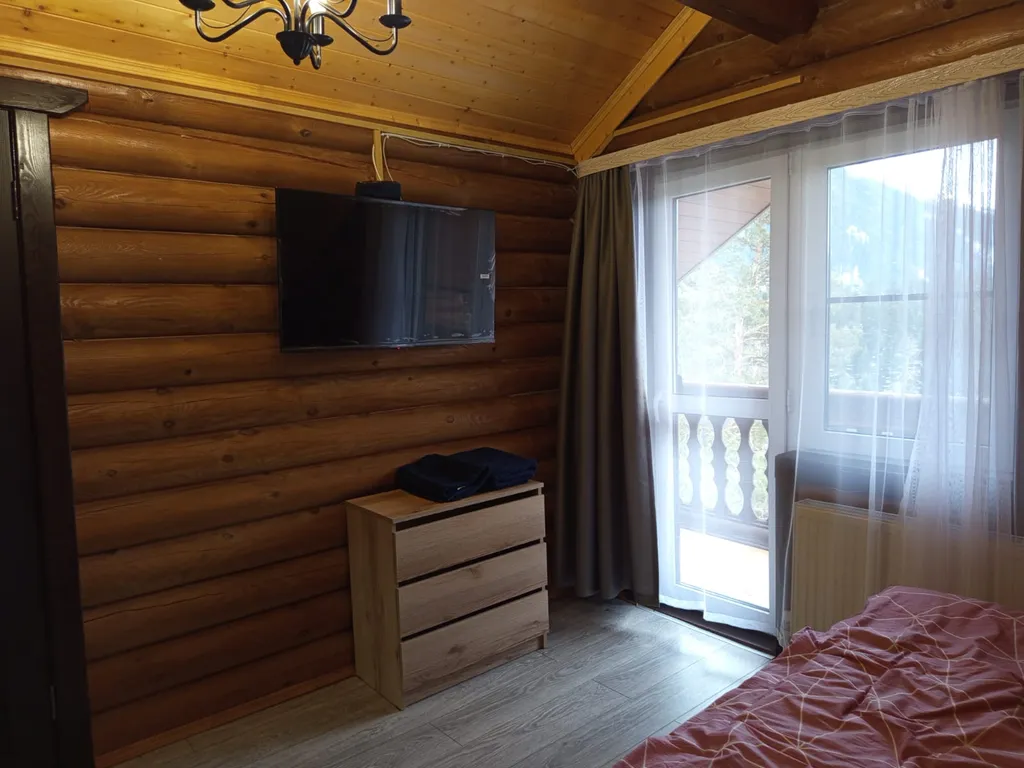 4-комнатный Дом