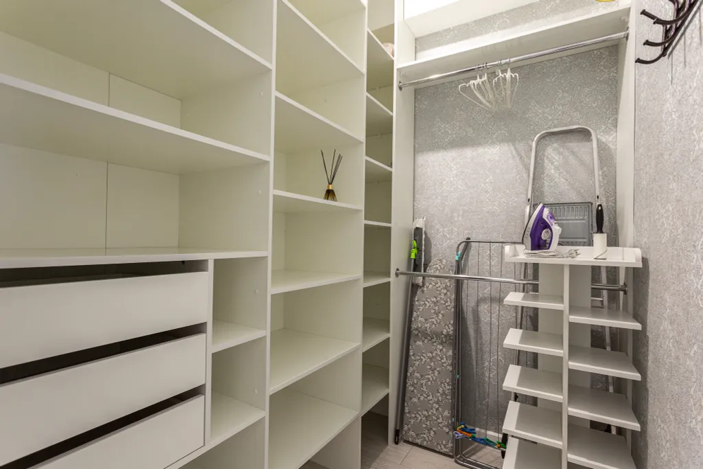 Квартира с балконом и видом на гору