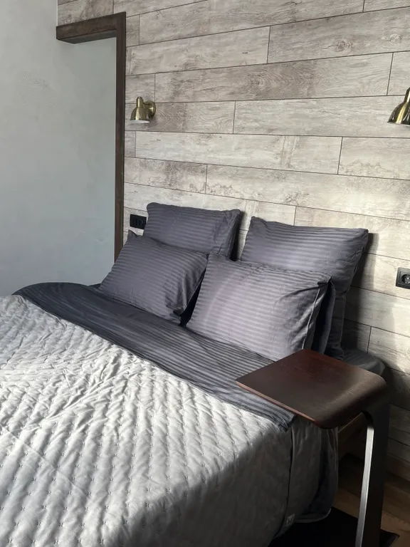 Дом с террасой на территории базы отдыха едем в горы