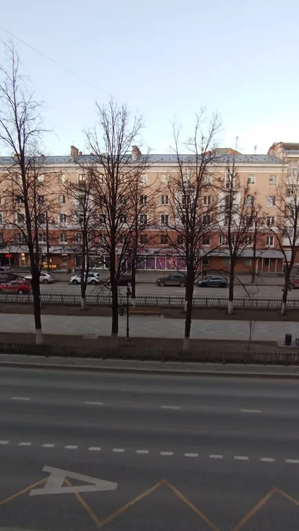 Двух комнатная квартира с изолированными комнатами около парка Горьког