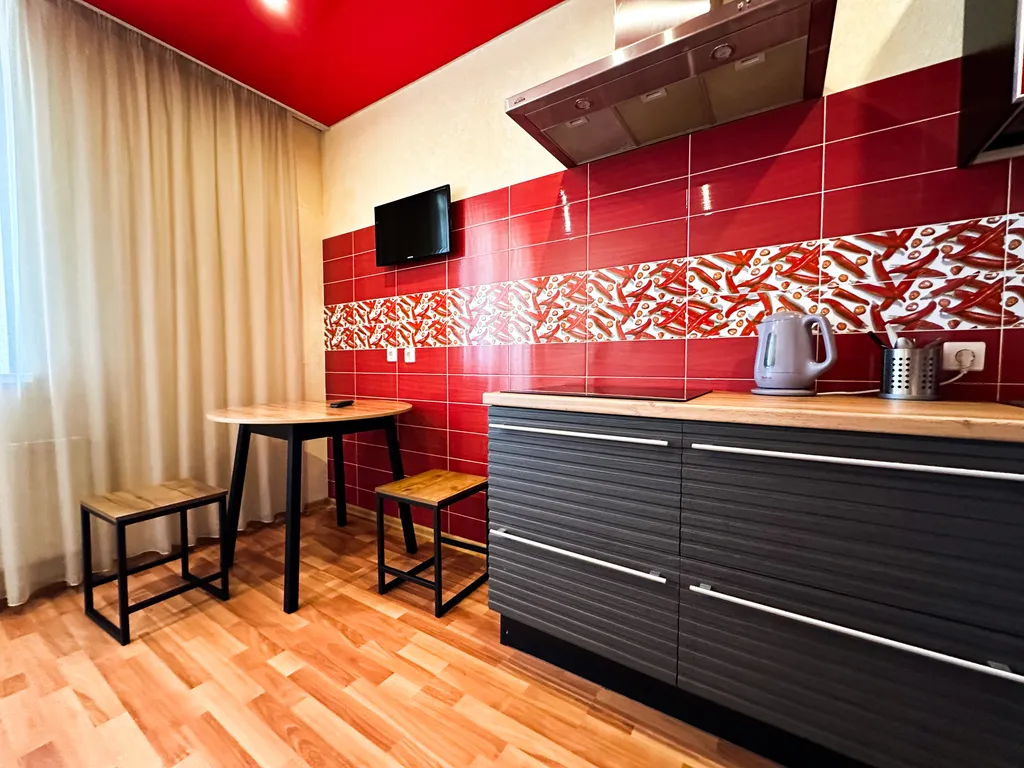 Квартира Квартира у метро Уралмаш — Екатеринбург