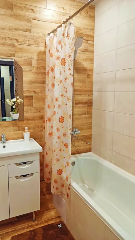 Уютная 1-к квартира в жк российский