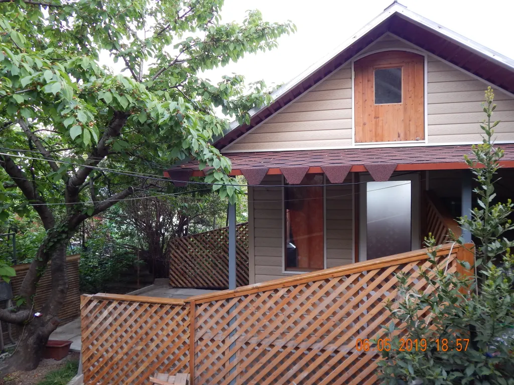 Уютный домик в частном секторе