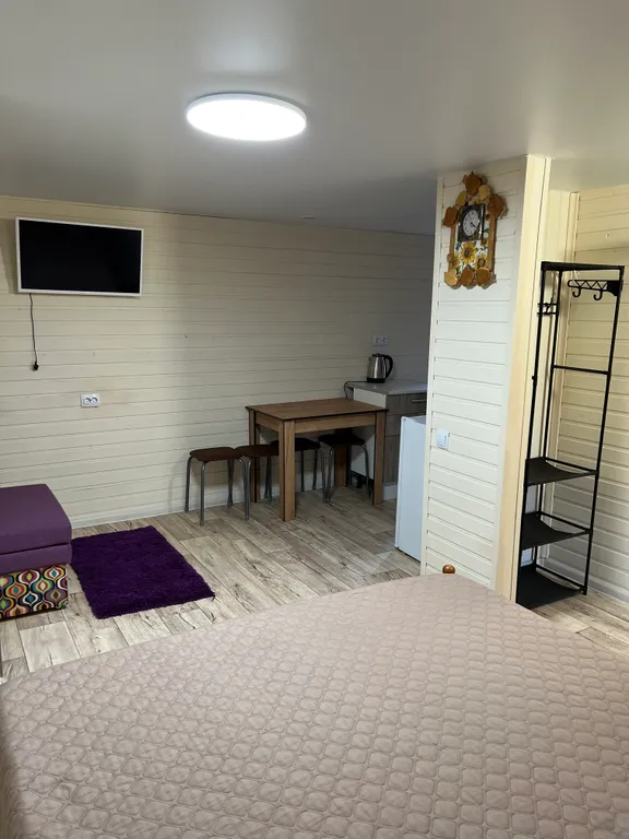 3-х местный номер на 3 этаже с мини-кухней и санузлом