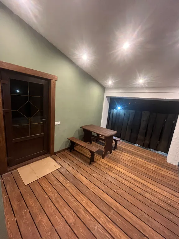 Коттедж Tau House