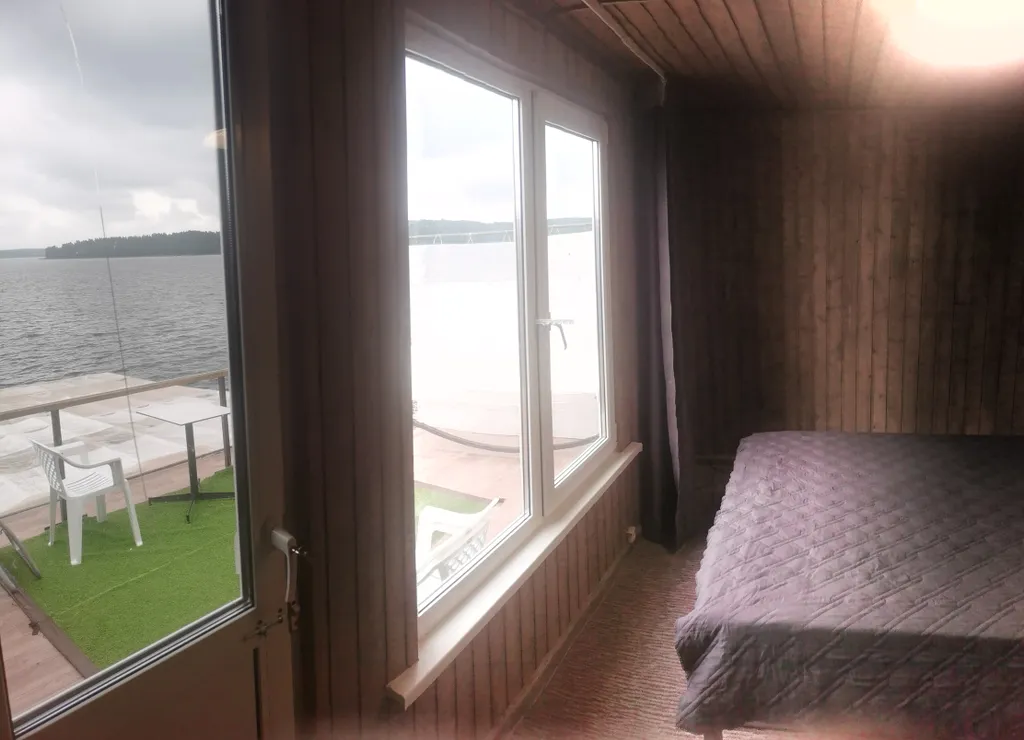 Уникальное жильё на воде