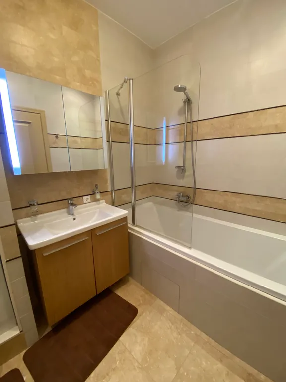 Королевский Парк 3х комнатная с видом на море