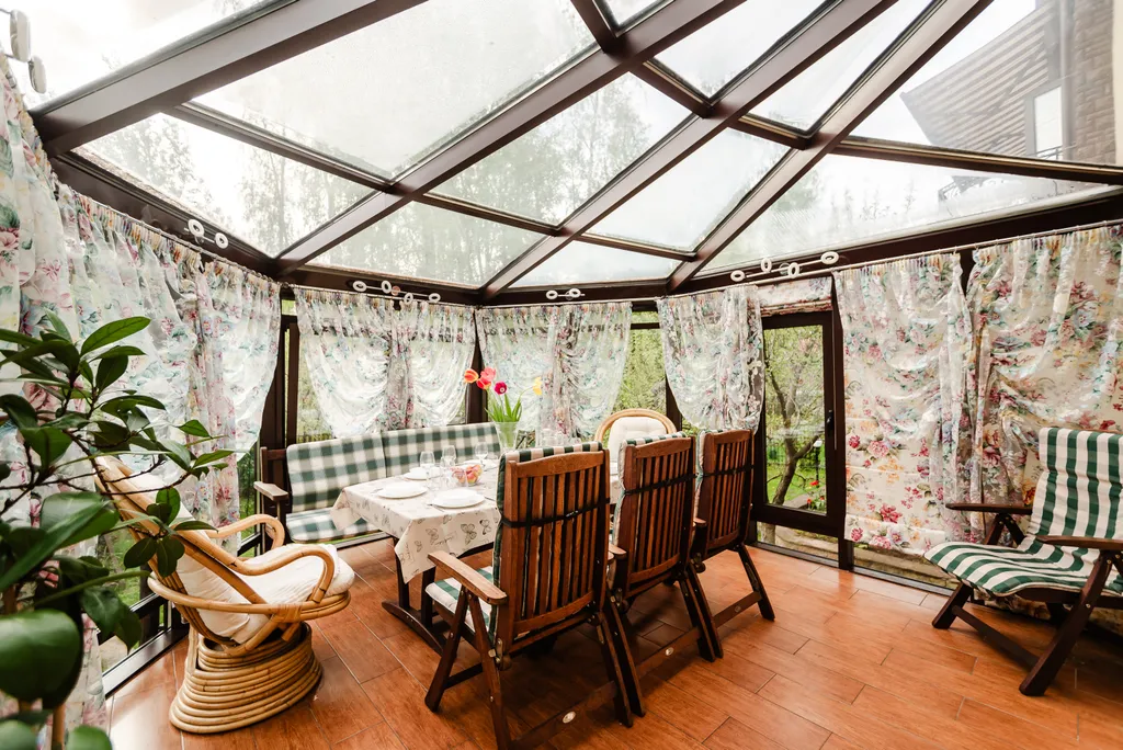 Дом с бассейном и сауной