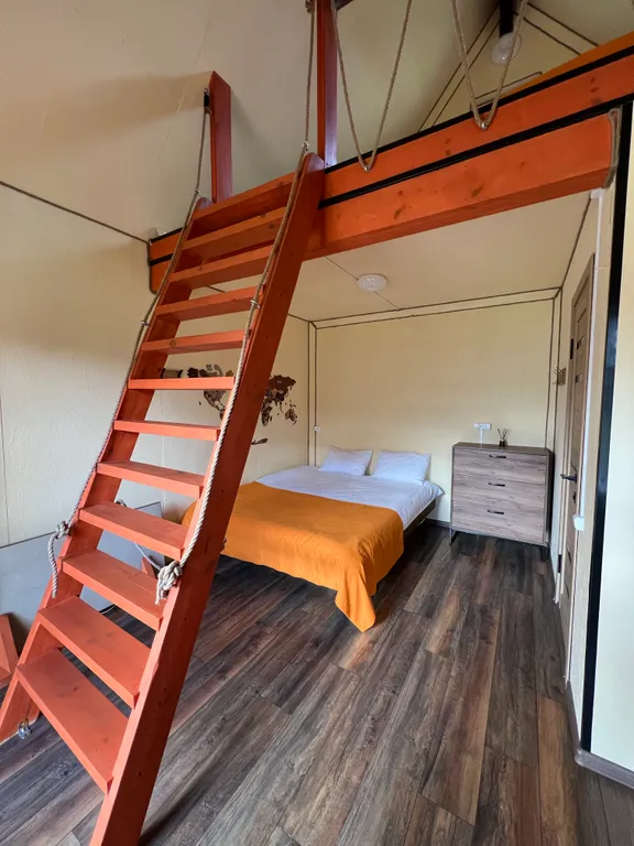 Коттедж 2-комнатный Дом — Перевалка