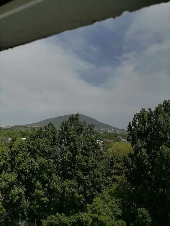 Студия с видом на гору Машук