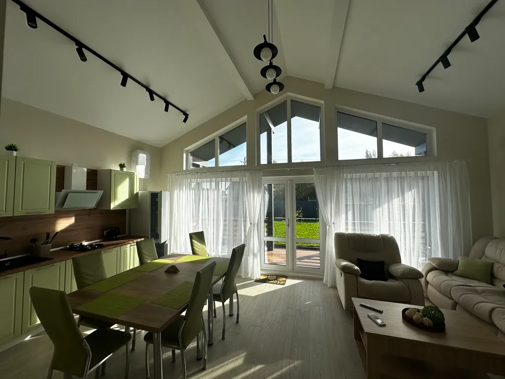 Коттедж Новый коттедж для отдыха и проживания — Щеглово