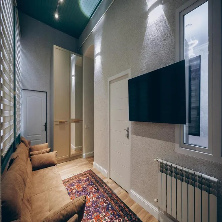 Стильные апартаменты с балконом