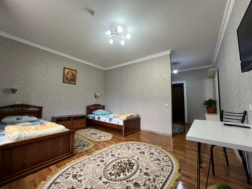 Двухместный полулюкс с видом на горы