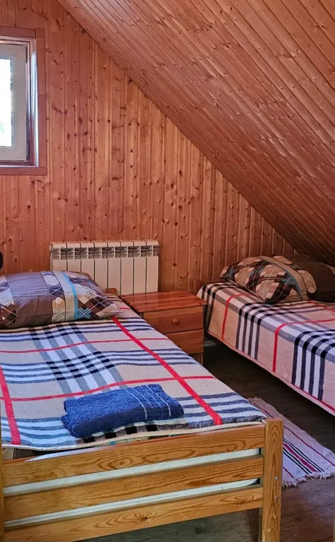 Просторный дом с баней и живым камином