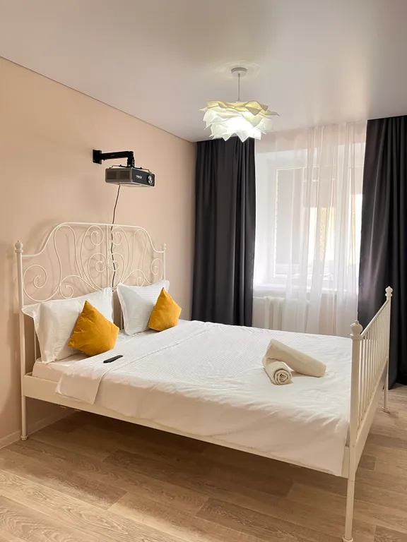 Электронный замок, центр, netflix + megogo