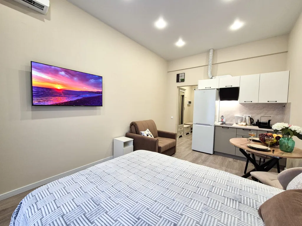 Апартаменты с видом на море, лес и горы