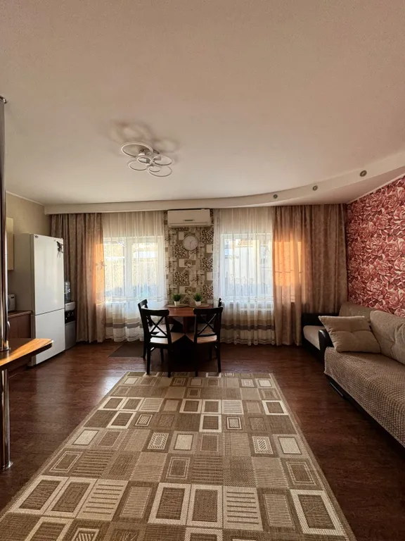 Бунгало на краю леса