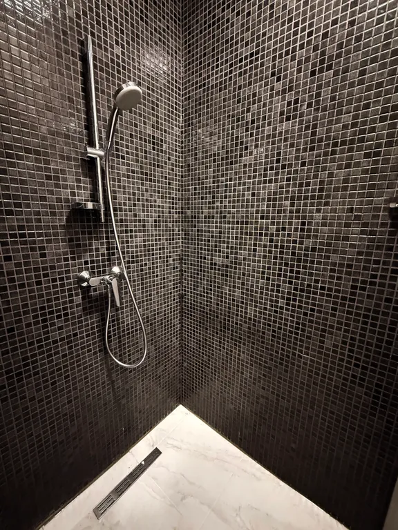 Трехкомнатная квартира на берегу моря, Porta Batumi Tower