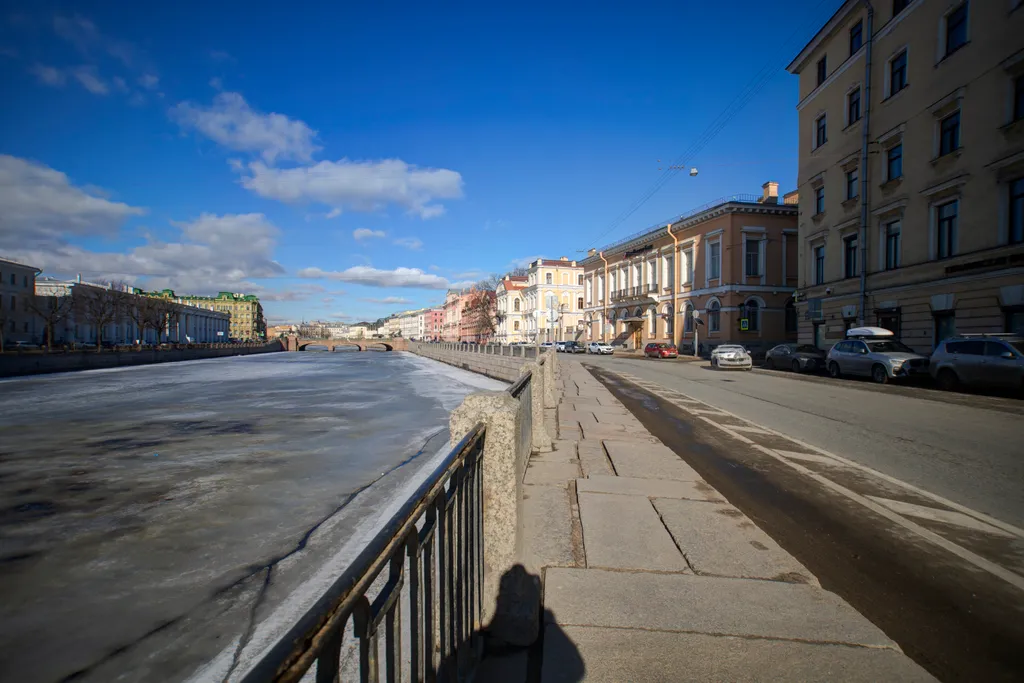Квартира в центре у Аничкова моста — аренда посуточно в Санкт-Петербург