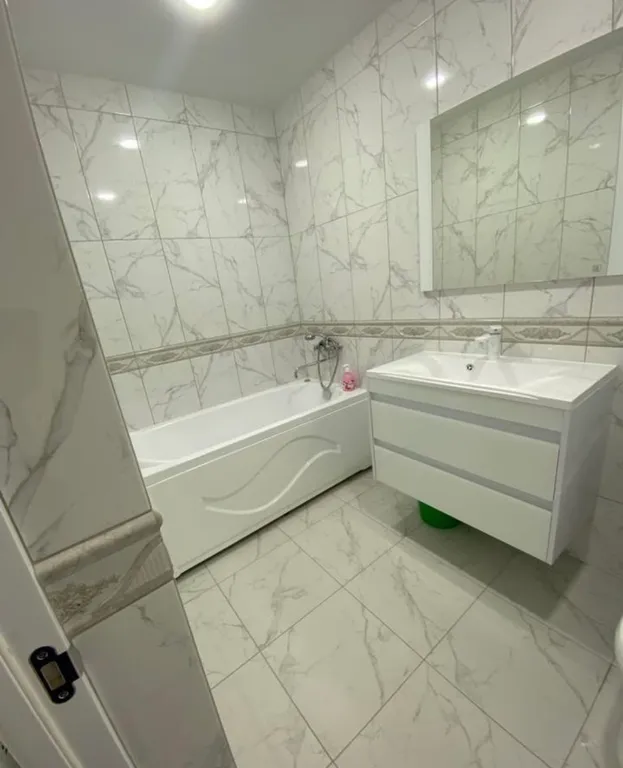 Квартира с евроремонтом и с хорошим расположением