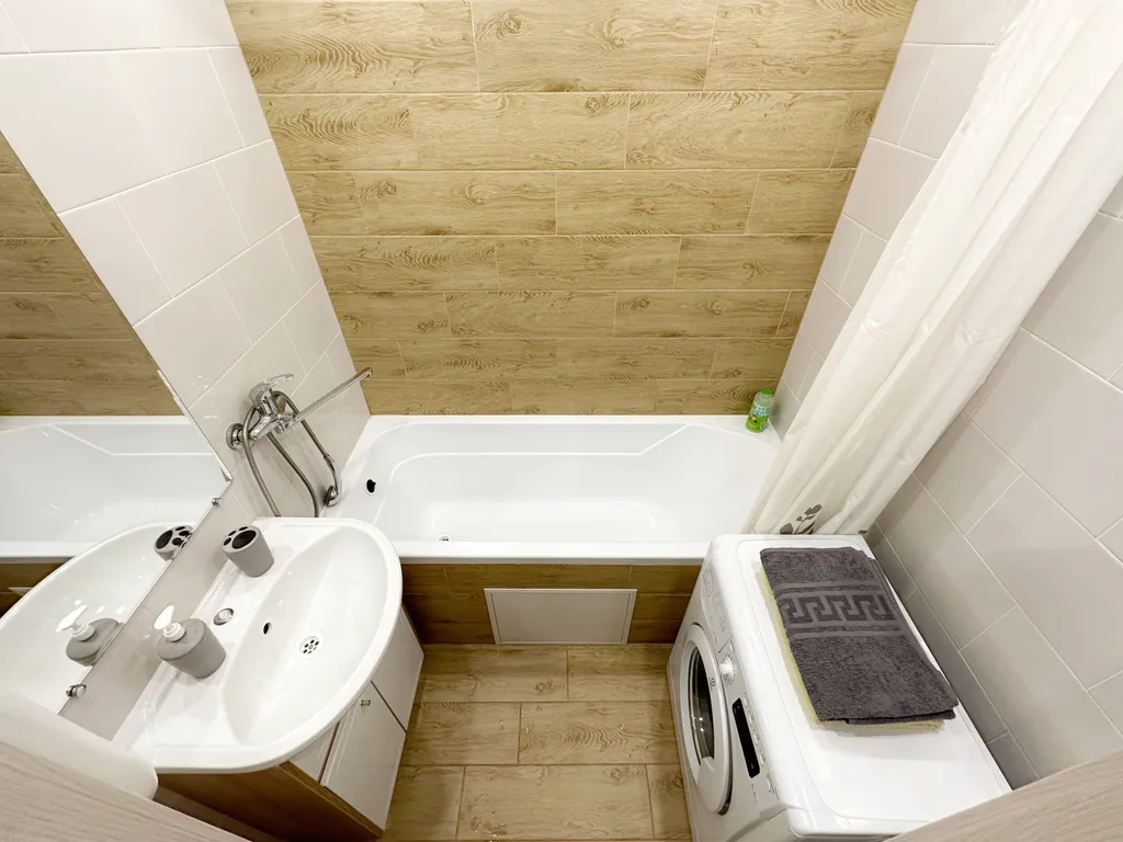 Светлая 1-комнатная квартира в юго-западном районе города