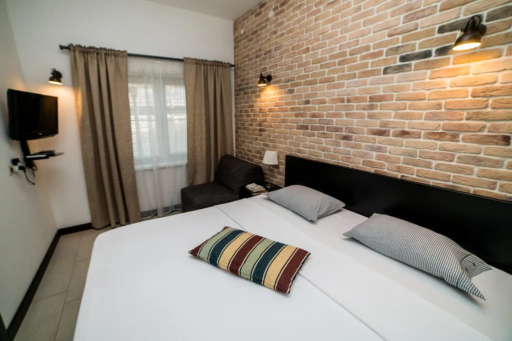 Квартира 2-комнатная Квартира — Кучугуры