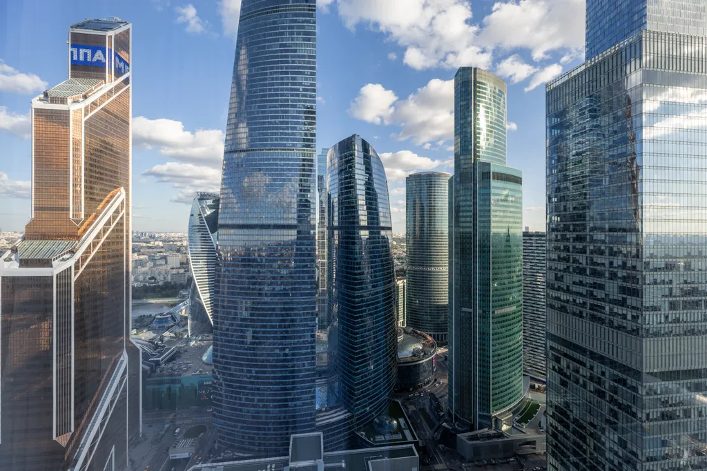 Видовая квартира в Neva Towers