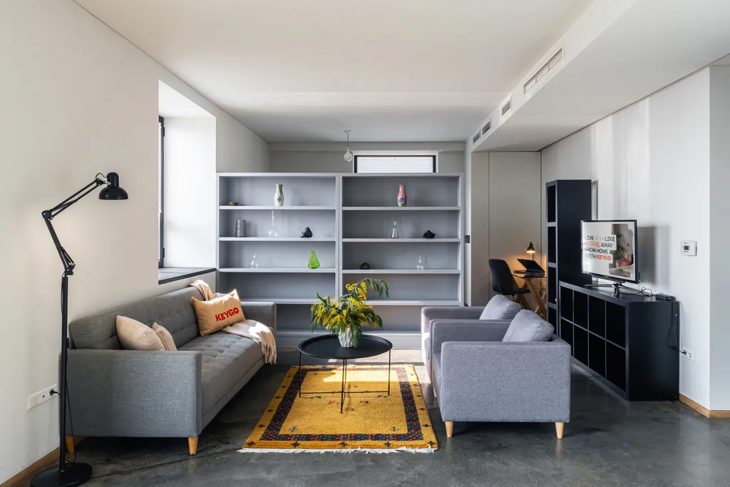 Апартаменты с видом на Каскад