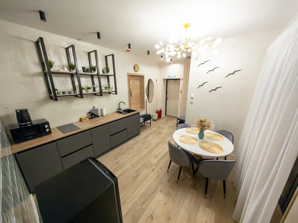 Новые двухуровневые апартаменты в центре Светлогорска