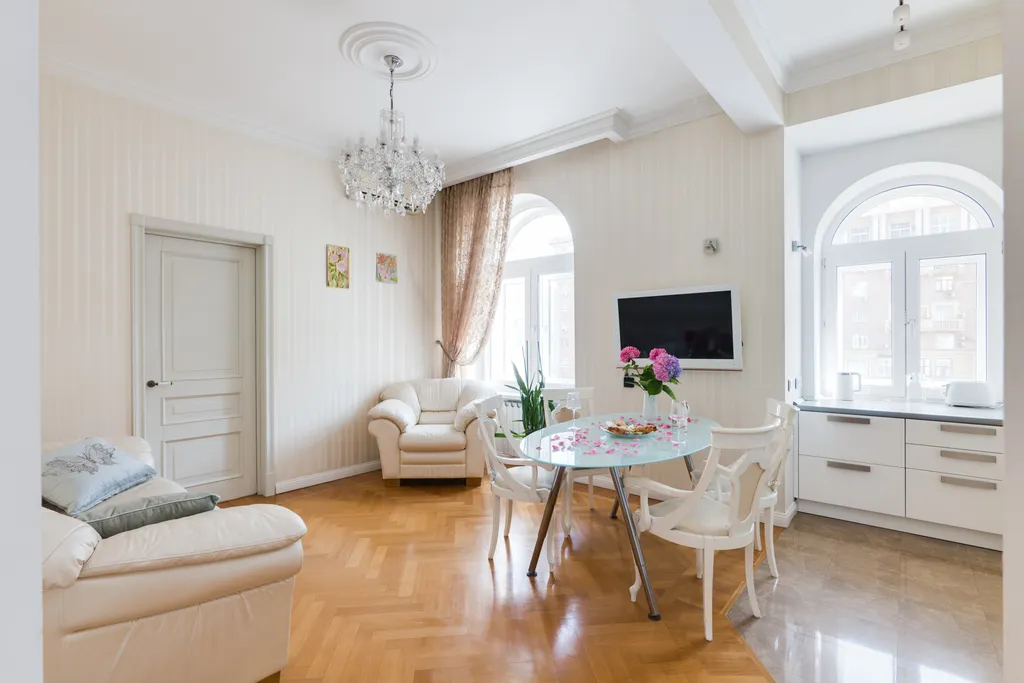 Квартира Великолепная светлая и просторная квартира в историческом доме — Москва