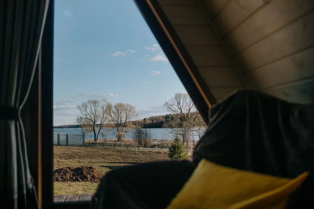 Уютный домик в стиле афрейм