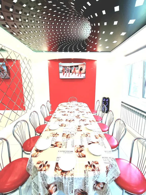 Коттедж Новый комфортный дом с сауной в экозоне Бреста Красный двор — аренда посуточно в Брест