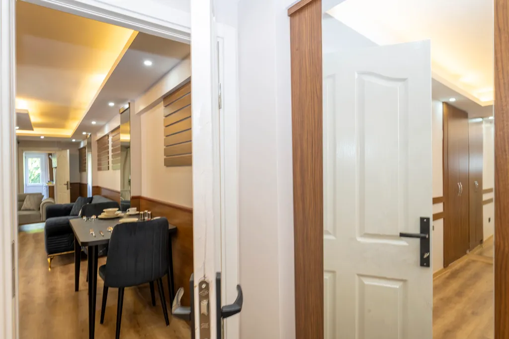 Одна из ностальгических улиц Таксима